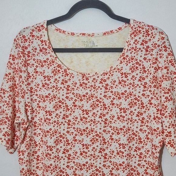 Time and Tru Orange and White Floral Print Women's Tee NWOT Size Large