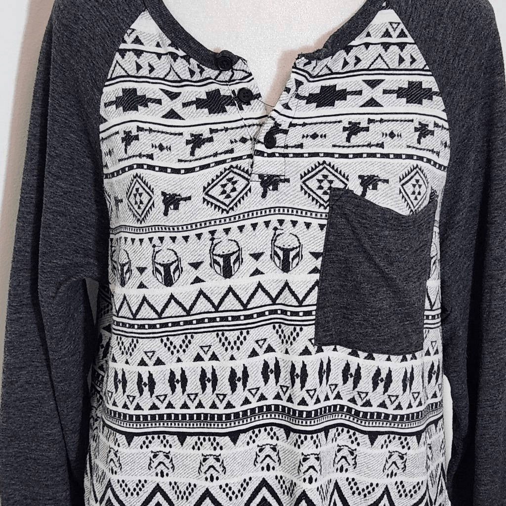 Star Wars Black and White Print Baseball Tee Size Medium Women's Star Wars Top