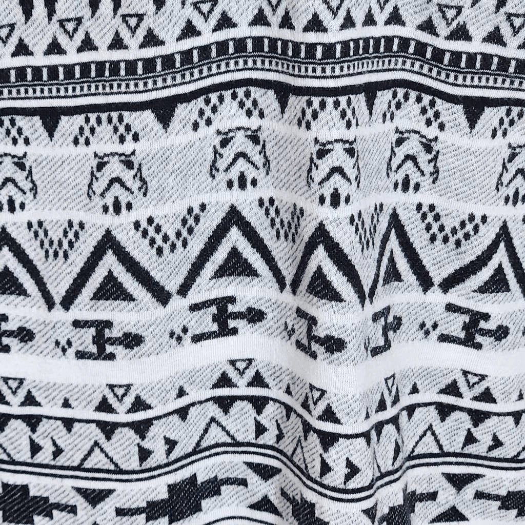 Star Wars Black and White Print Baseball Tee Size Medium Women's Star Wars Top