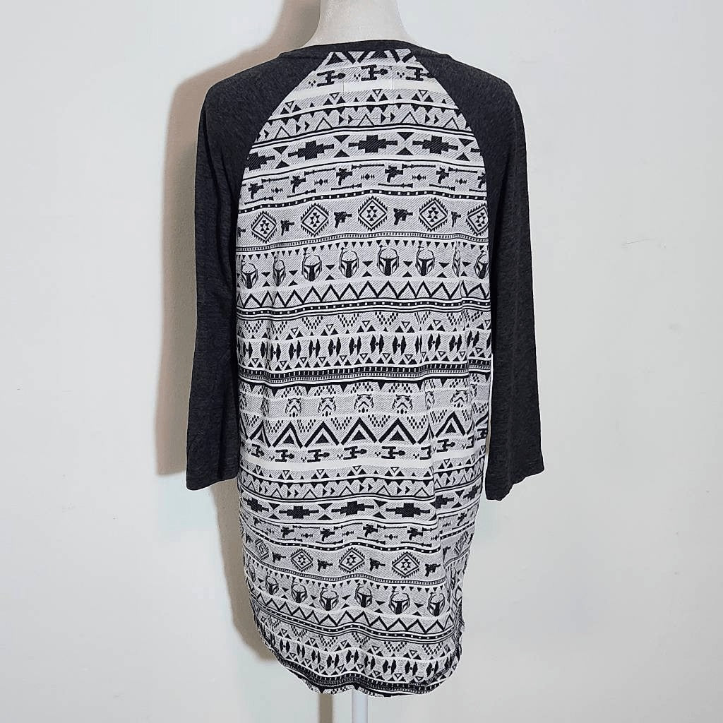 Star Wars Black and White Print Baseball Tee Size Medium Women's Star Wars Top