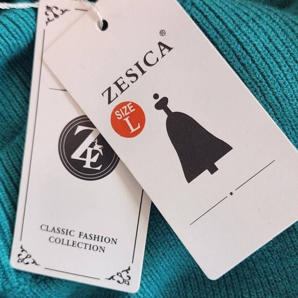 Zesica Turquoise Blue Sweater with Full Sleeves and Mock Neckline Size Large New