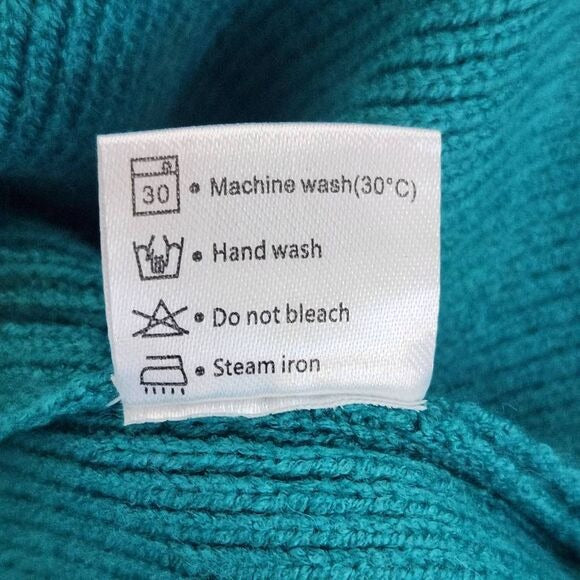 Zesica Turquoise Blue Sweater with Full Sleeves and Mock Neckline Size Large New