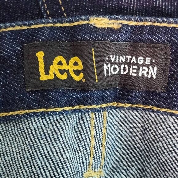 Lee High-Rise Dark Wash Straight Leg Jeans NWOT Size 29 Lee Dark Wash Denim