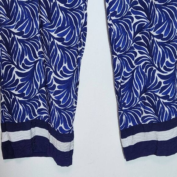 H&M Blue Print Wide Leg Pants Size 12 Blue and White Print Resortwear Pants