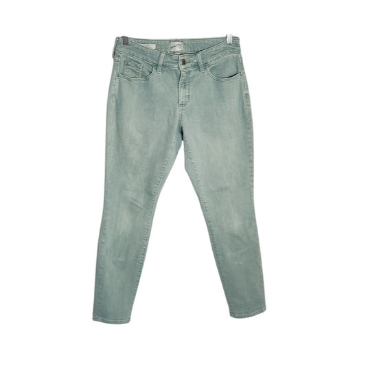 Universal Thread Mint Green Mid-Rise Skinny Jeans Size 6