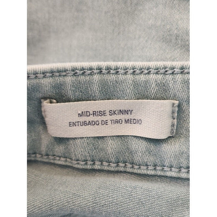 Universal Thread Mint Green Mid-Rise Skinny Jeans Size 6