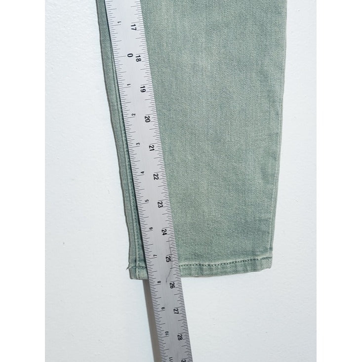 Universal Thread Mint Green Mid-Rise Skinny Jeans Size 6