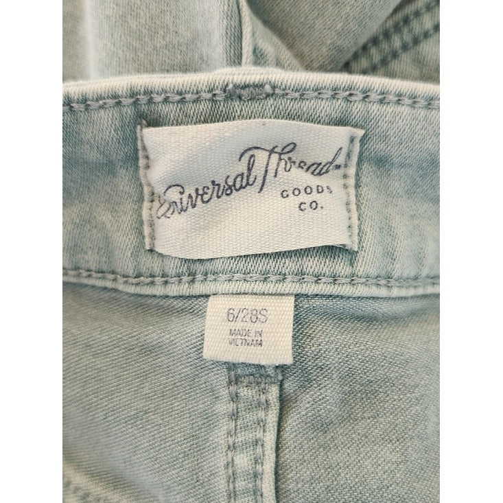 Universal Thread Mint Green Mid-Rise Skinny Jeans Size 6