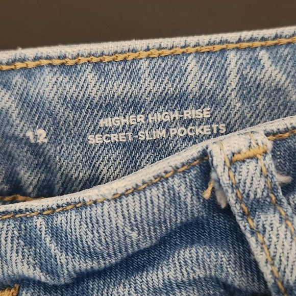 Old Navy High-Rise Distressed Flare Leg Jeans Size 12