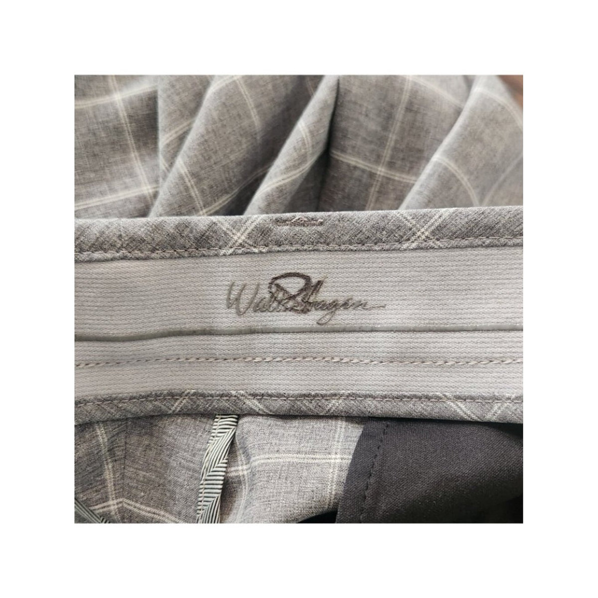 Walter Hagen Gray and White Plaid Performance Golf Shorts Size 40