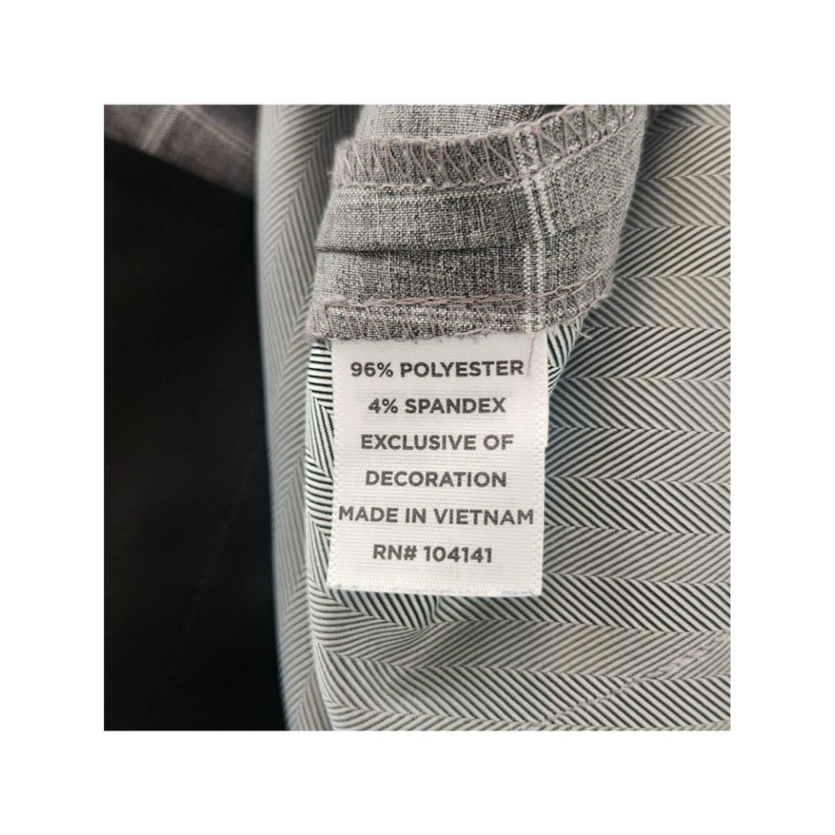Walter Hagen Gray and White Plaid Performance Golf Shorts Size 40