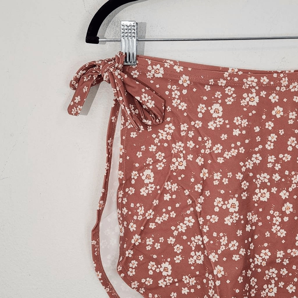 Andie Pink Floral Sarong Swim Cover NWT Small Floral Sarong Style Pink Skirt
