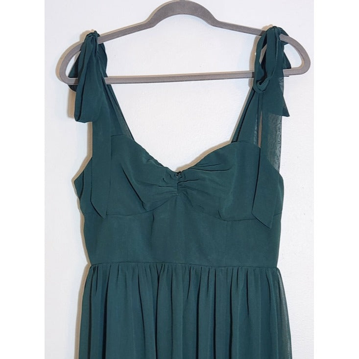 Lulus Green Chiffon Formal Dress with Tie Straps Size Large NWT Wedding Guest