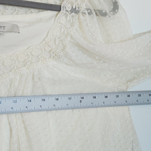 LOFT Cream Dotted Tulle Lace Trim Blouse Size Large