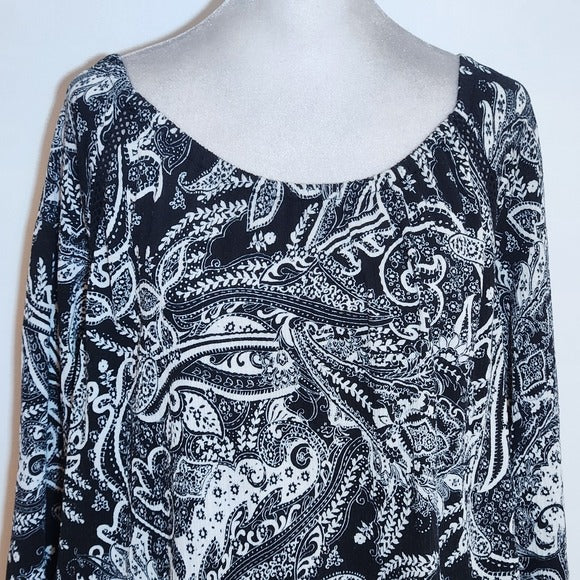 Susan Graver Black and White Paisley Women's Top Size Large