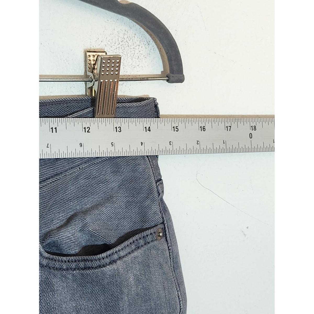 Everlane Gray Straight Leg Jeans Button Fly Size 25 Long