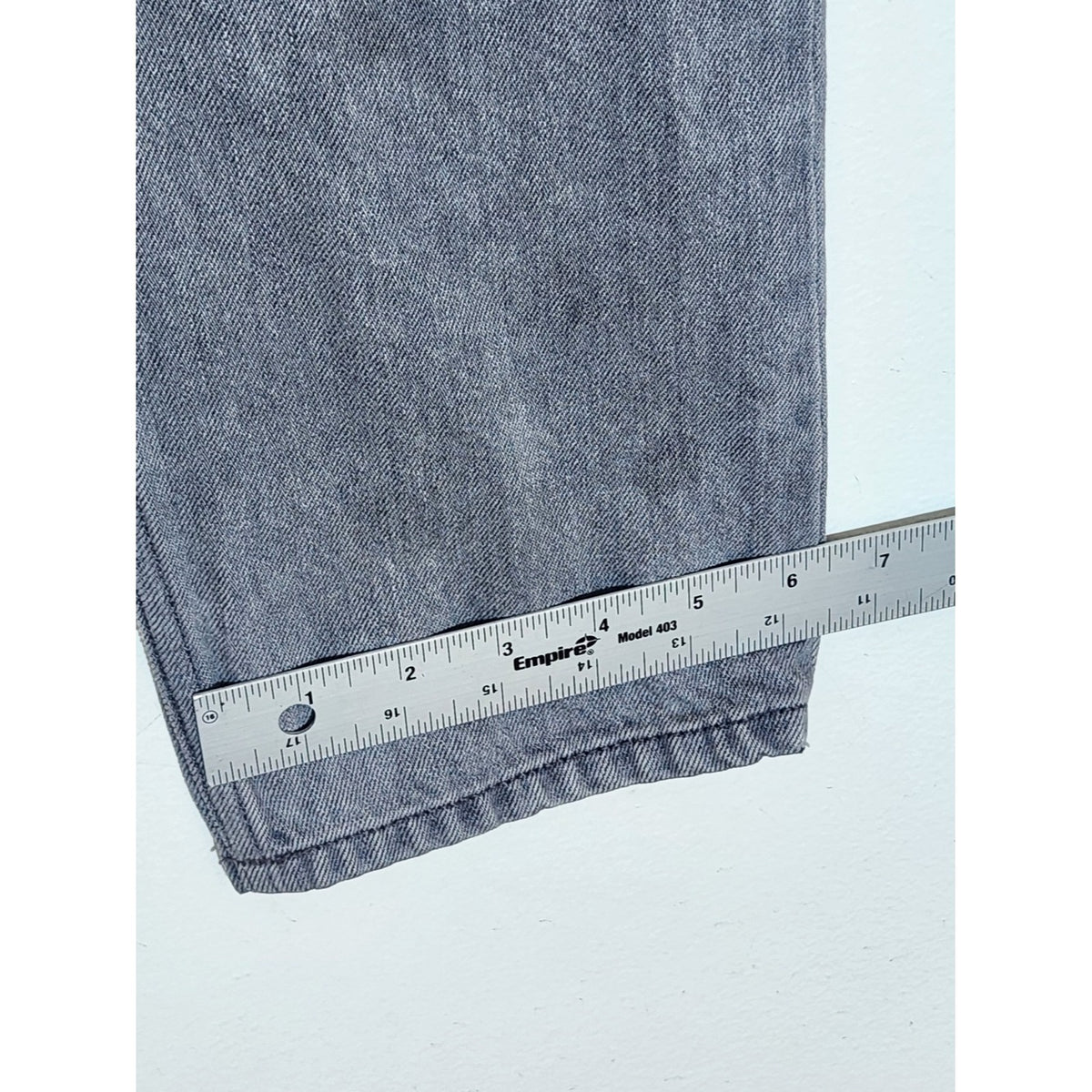 Everlane Gray Straight Leg Jeans Button Fly Size 25 Long