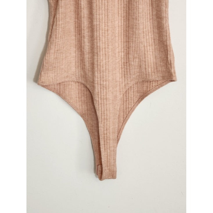 Celebrity Dusty Pink Ribbed Puffy Sleeve Bodysuit Size Medium