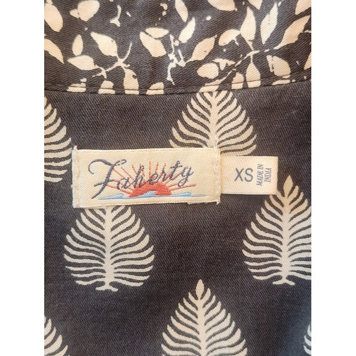 Faherty Black and Cream Patchwork Print Button Down Shirt Size XS