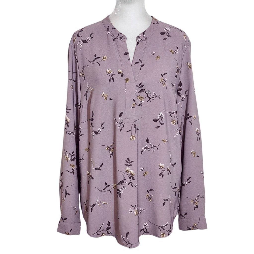 Hilary Radley Light Purple Floral Blouse Size Medium Mauve Floral Top