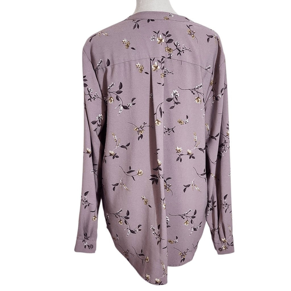 Hilary Radley Light Purple Floral Blouse Size Medium Mauve Floral Top