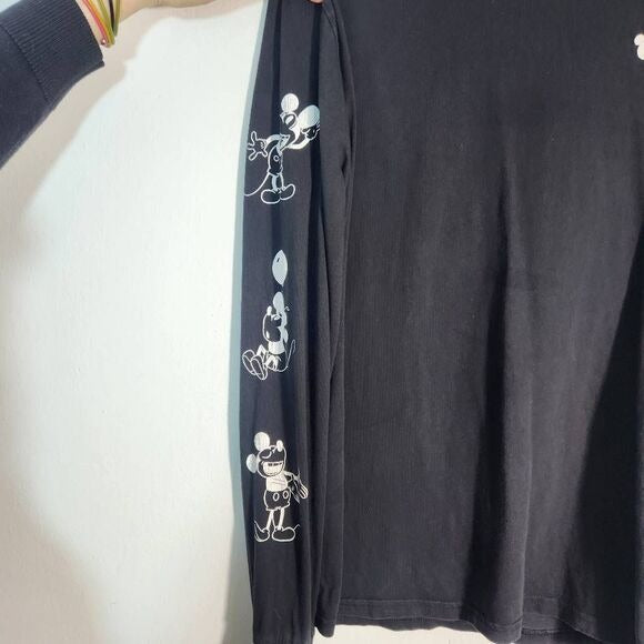 Disney Black Long Sleeve 90 Years of Mickey Tee Size Medium