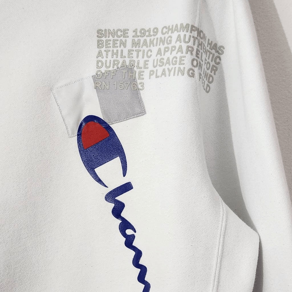 Champion Heritage White Crew Neck Sweatshirt Size Medium Champion White Pullover