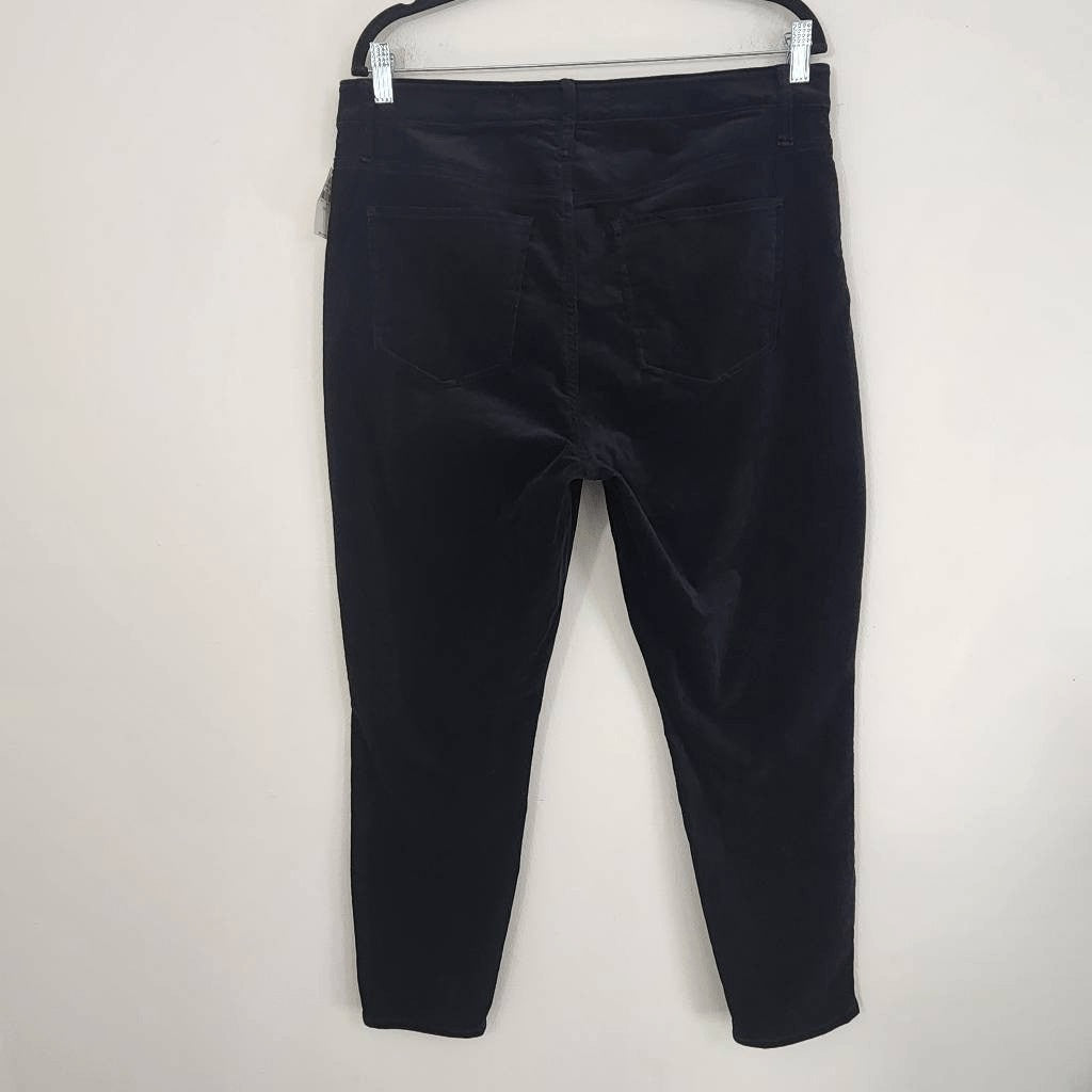 GAP Black Velvet Skinny Pants NWT Size 33 Gap Velvet Pants