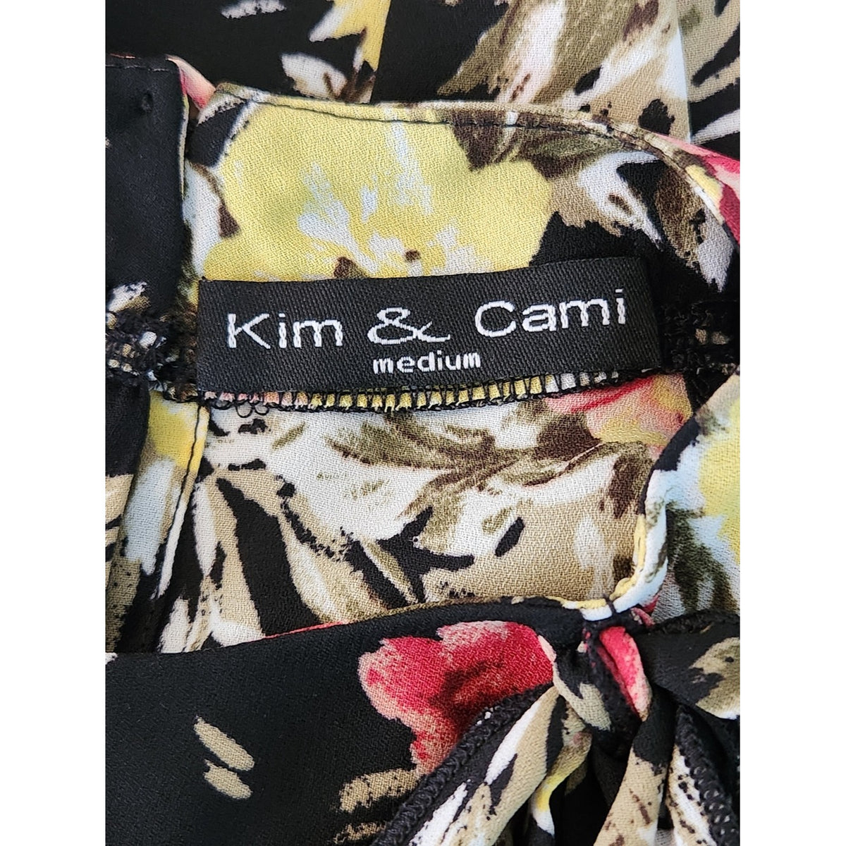 Kim & Cami Black Floral Sleeveless Tie Neck Blouse Size Medium