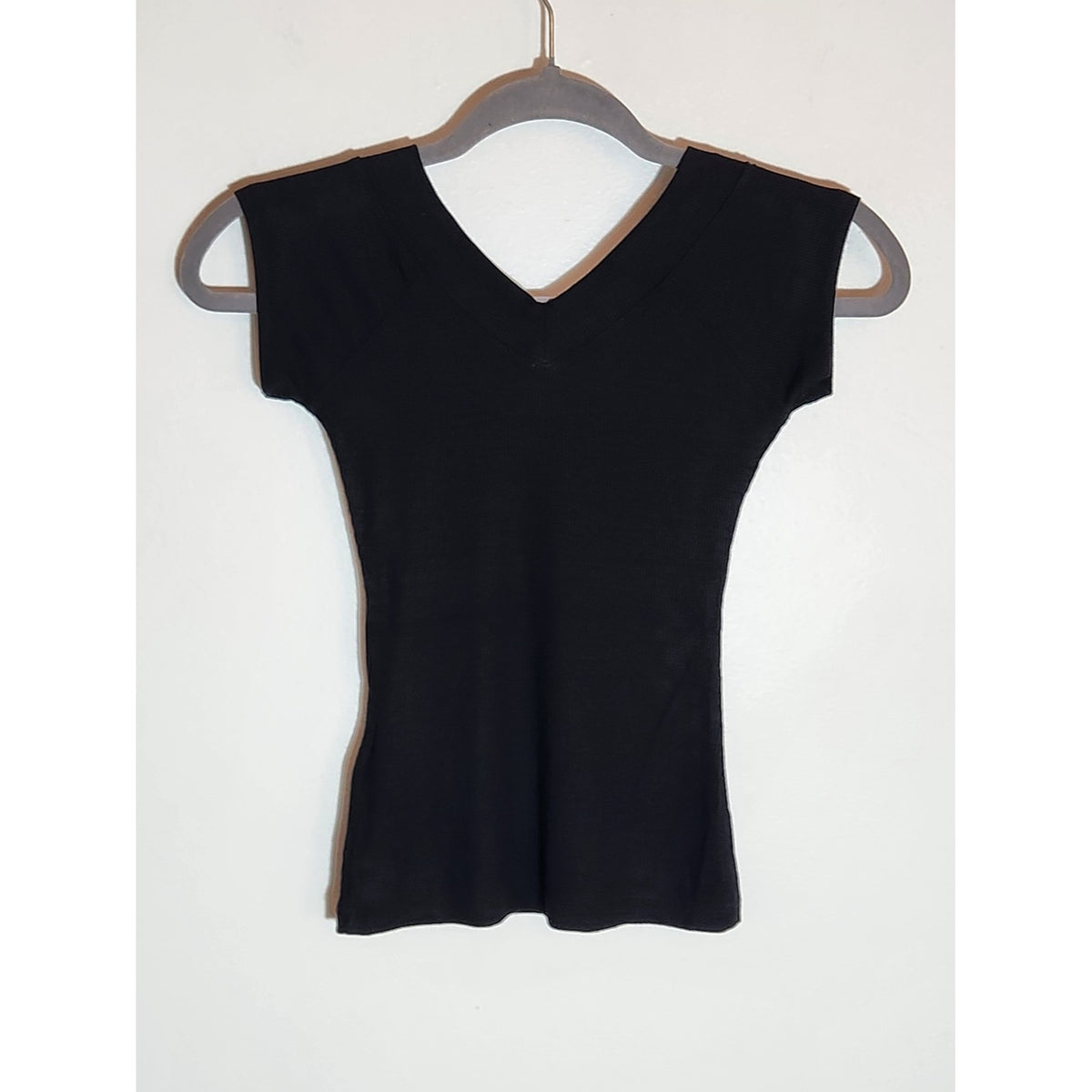 BDG Black Ribbed Knit V-Neck Cropped Babydoll Tee Size Small