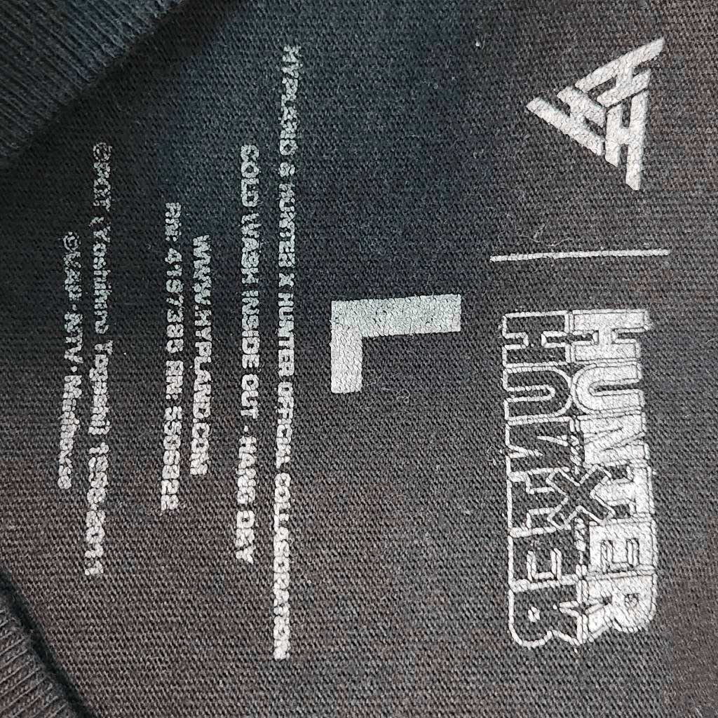 Hunter X Hunter Black T-Shirt Size Large Black Short Sleeve Anime Tee