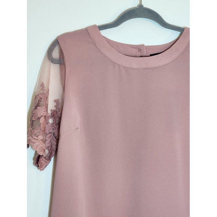 Lulus Mauve Pink Lace Sleeve Blouse Size Medium NWT