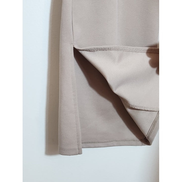 Forever 21 Light Brown Flare Leg Pants Size Medium NWT Flaw