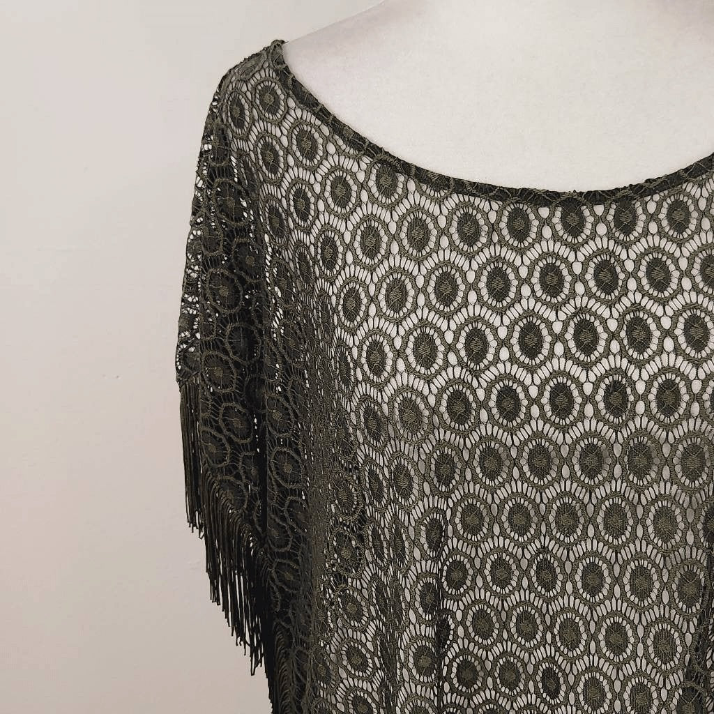 i Jeans by Buffalo Green Crochet Top with Fringe Size Medium Crochet Fringe Top