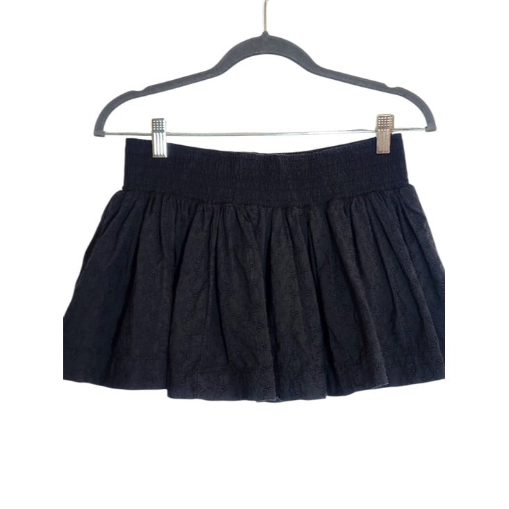 Victoria's Secret PINK Black Eyelet Lace Full Mini Skirt Size Medium