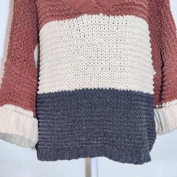 Pol Brown and Gray Chenille Oversized Sweater Size Small Chunky Knit Sweater