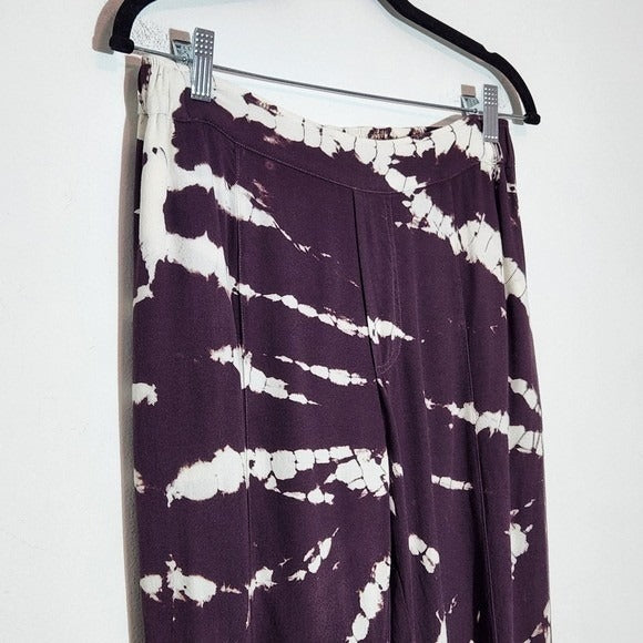 Young Fabulous & Broke Purple and White Tie-Dye Matching Set Size Medium