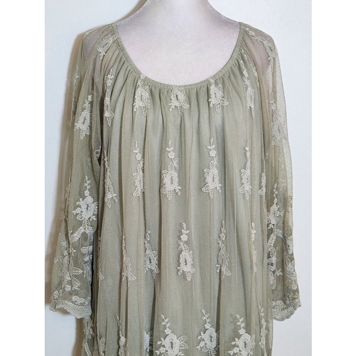 Cal Style Sage Green Embroidered Mesh Tunic Size Large