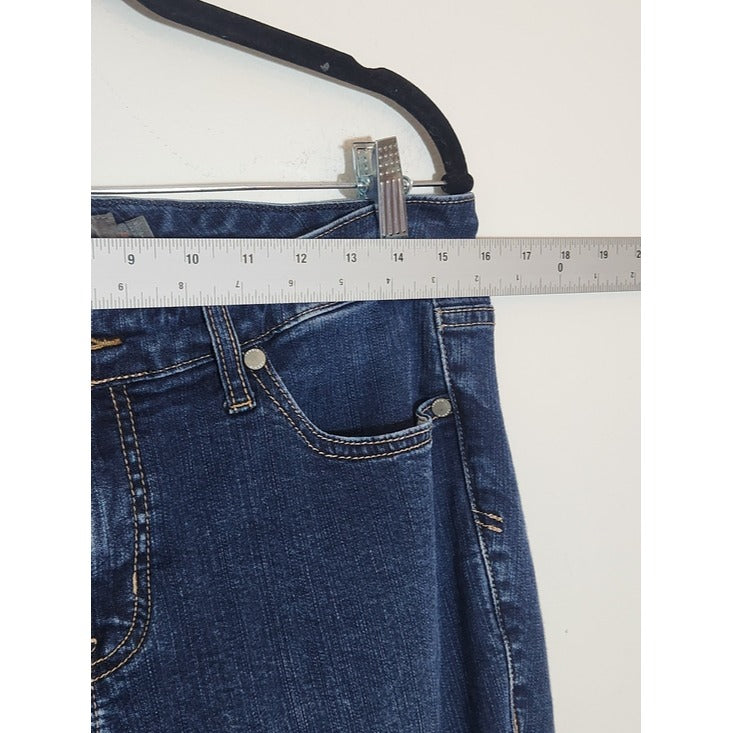 Torrid Womens Medium Wash Cut-off Boyfriend Jeans Size 10