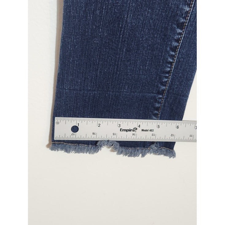 Torrid Womens Medium Wash Cut-off Boyfriend Jeans Size 10