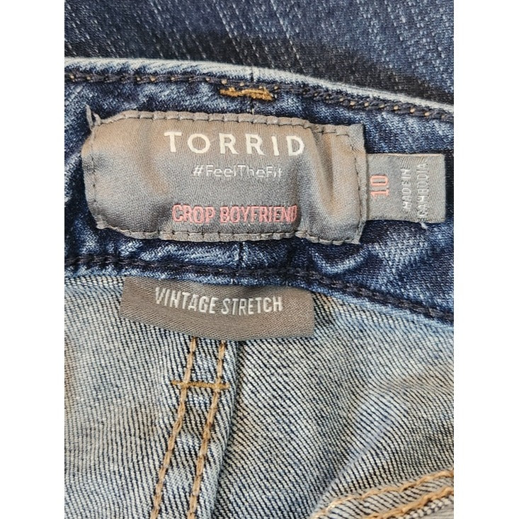 Torrid Womens Medium Wash Cut-off Boyfriend Jeans Size 10