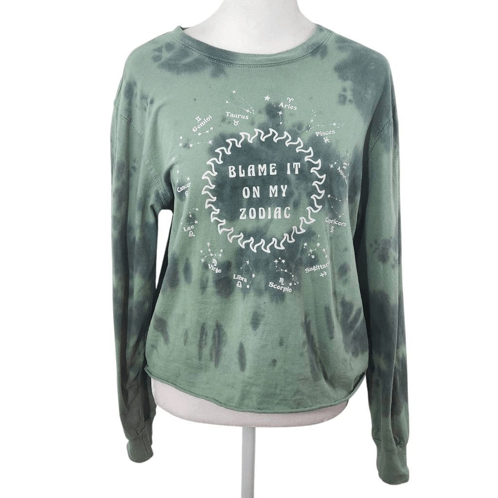 Mighty Fine Green Distressed Blame It On My Zodiac Cropped Tee Size Small