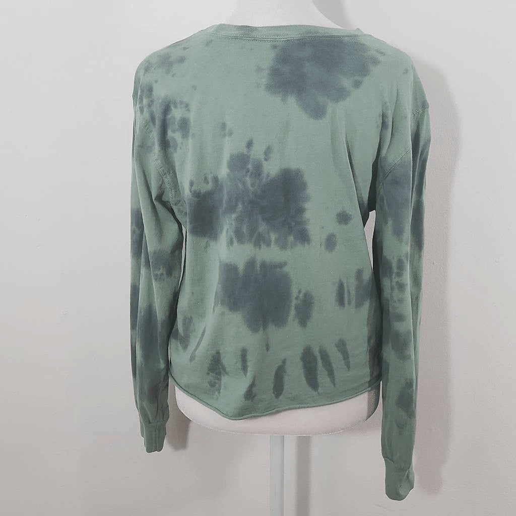 Mighty Fine Green Distressed Blame It On My Zodiac Cropped Tee Size Small