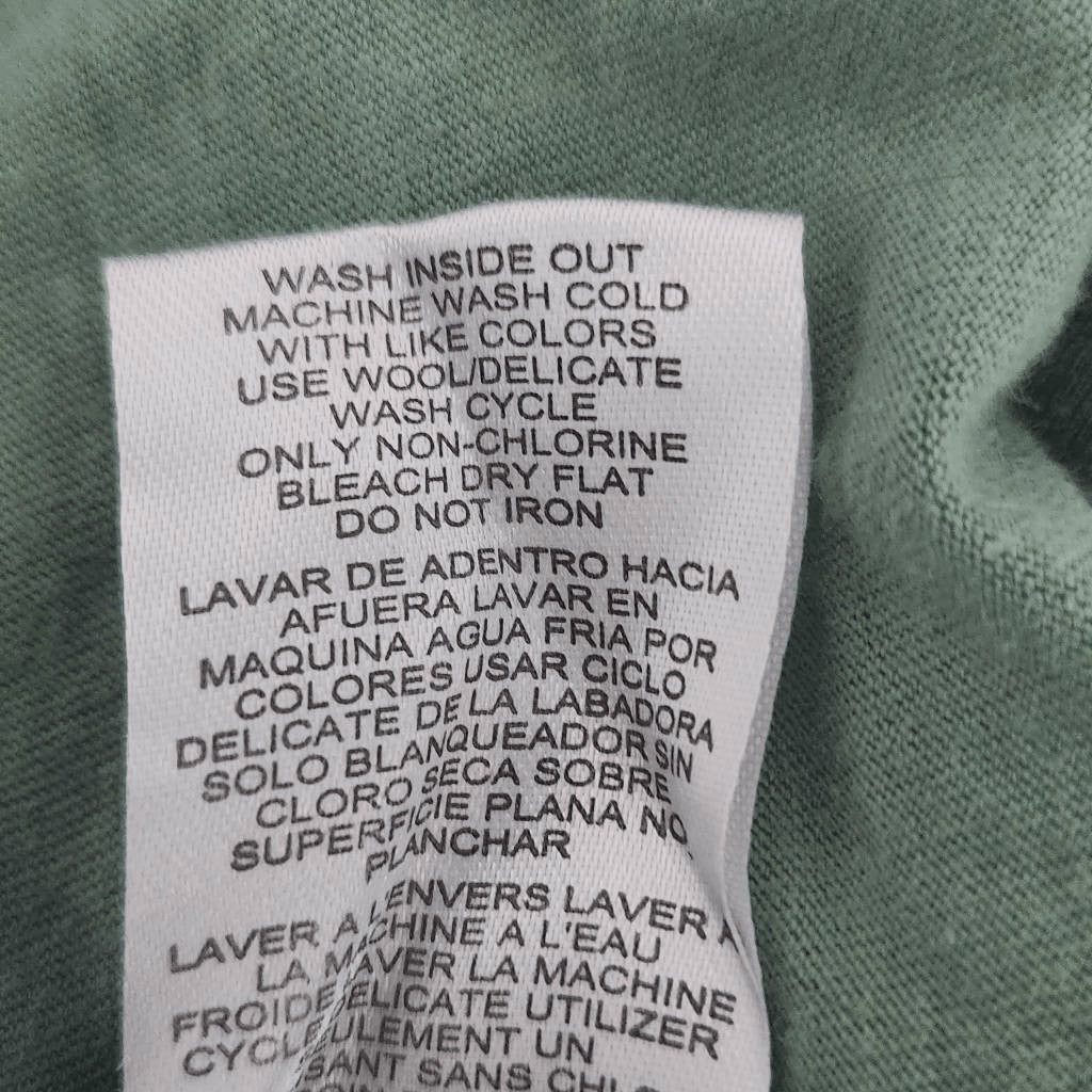 Mighty Fine Green Distressed Blame It On My Zodiac Cropped Tee Size Small