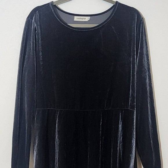 LeadingStar Silver Velour Long Sleeve Dress Size 2XL Pewter Velour Dress