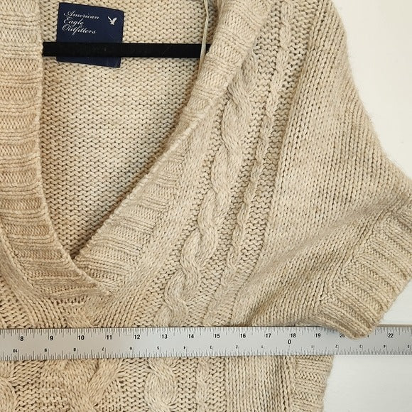 American Eagle Cream Chunky Knit Hoodie Sweater Size Medium