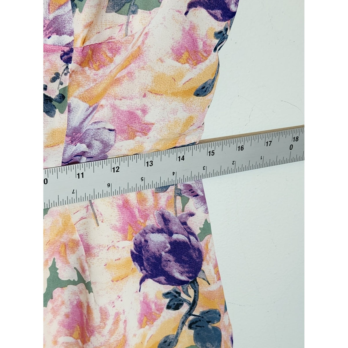 Lilly's Kloset Pink Multicolor Floral Long Sleeve Ruffle Romper Size Large NWT