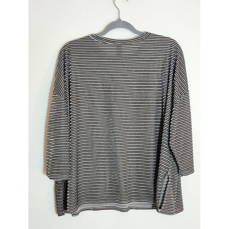 Agnes & Dora Gray Velvet Stripe Top Size XL