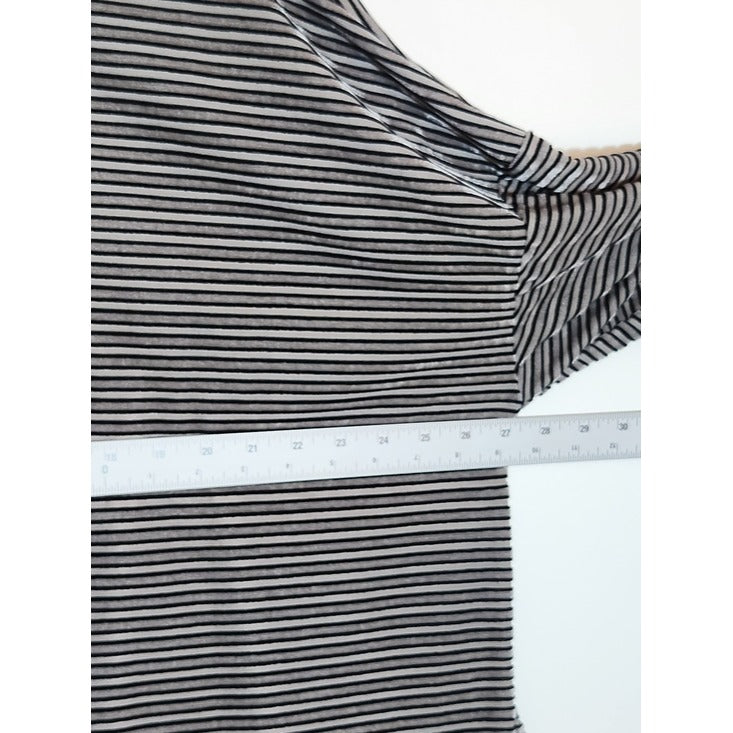 Agnes & Dora Gray Velvet Stripe Top Size XL