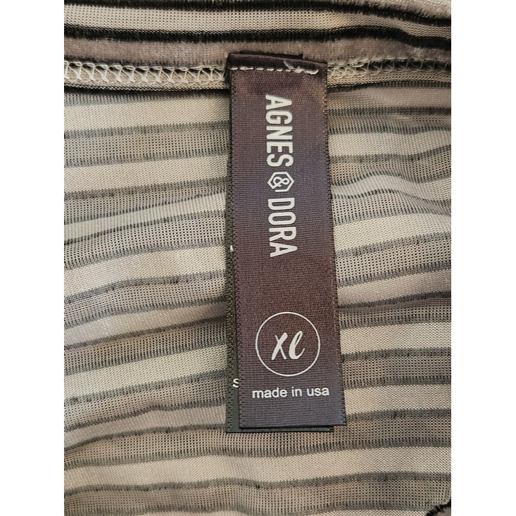 Agnes & Dora Gray Velvet Stripe Top Size XL